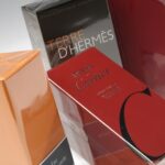 Eine Verpackung von Parfüm als Musterverpackung von Falteinschlag